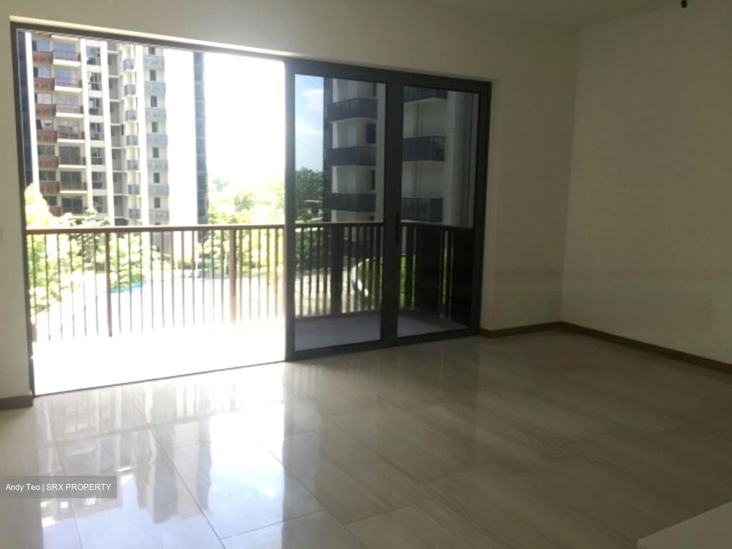 Lakeville (D22), Condominium #453349451